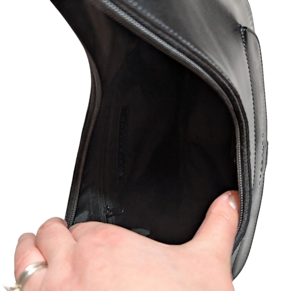 Kenneth Cole Reaction black leather y2k shoulder bag - Picture 6 of 12